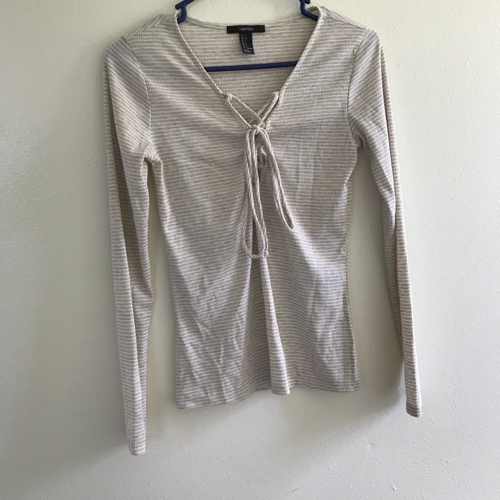 Forever 21 long sleeve top